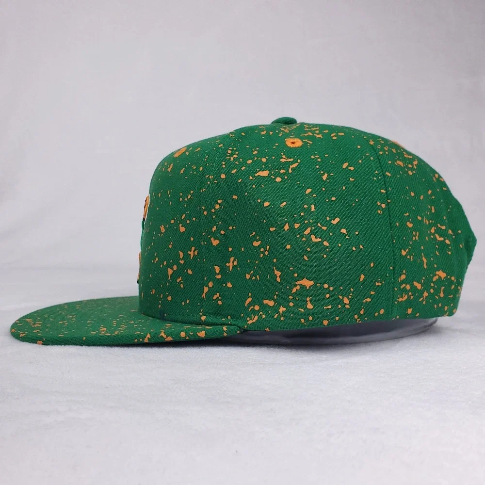 Milwaukee Bucks Mitchell‎ & Ness NBA Snapback Hat Cap 3D Logo Splatter Print NWT